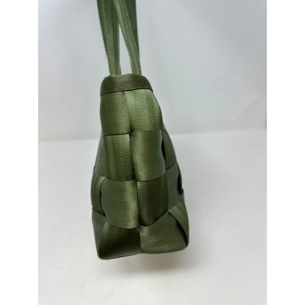 Harveys Original Y2K Double Strap Shoulder Seat Belt Bag Green